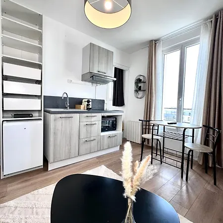 Proche Paris Champs Elysees - Wifi Apartment Asnieres-sur-Seine