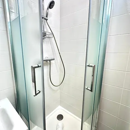 Proche Paris Champs Elysees - Wifi Apartment Asnieres-sur-Seine